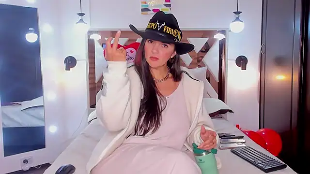 Alijohansonn's Live XXX Chat