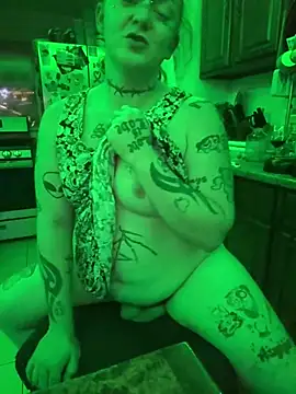Chatroom XXX en direct de CurvyTrans2002