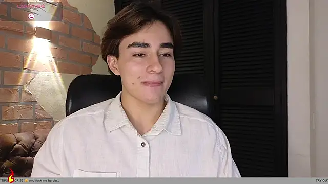 Connorr_01 live XXX chat