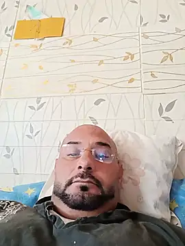 igor44oo Chat XXX live
