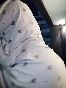 MORYBANIKA Chat XXX in diretta