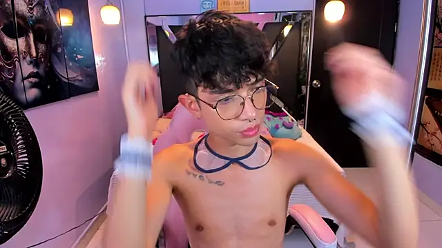XXX chat uživo modela LiamHeatx