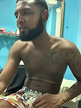צ'אט XXX בשידור חי של AlbertoDiime