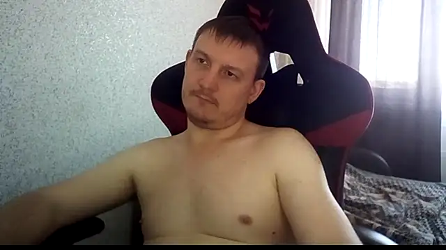 MysteriousWanderer live XXX chat