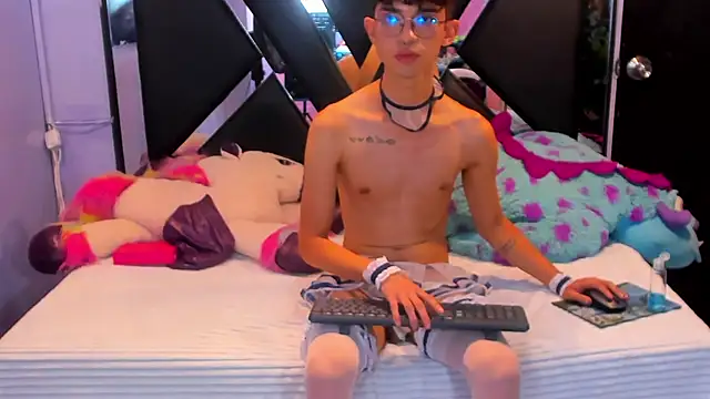 LiamHeatx – Live XXX-chat
