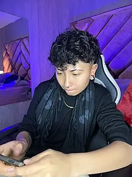 ian_mathias_ XXX чат на живо