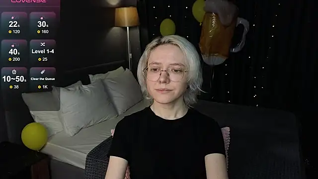 HottoKori live XXX chat