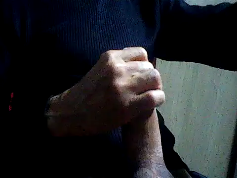 Julio_o_Cesar's Live XXX Chat