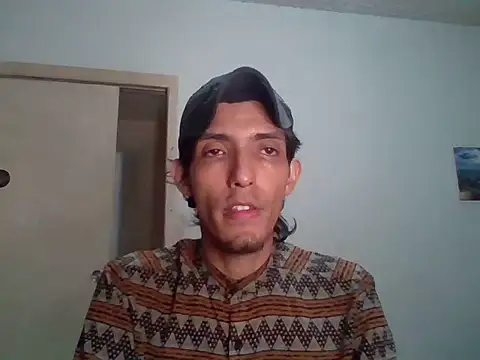 snackontime18 Live XXX Chat