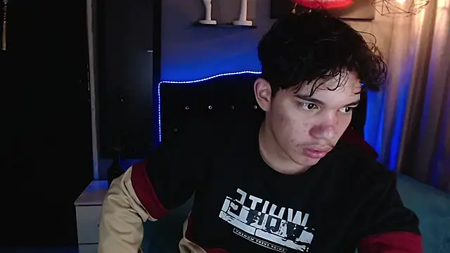 XXX chat uživo modela haku_nayro