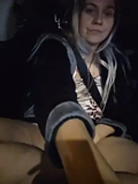 ScarletsWeb XXX чат на живо