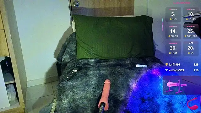 JuanCamiilo_66 élő XXX-chatje
