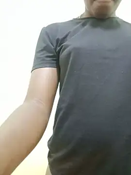 Chat XXX ao vivo de Nelly_jo