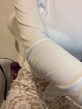 DulceMya Live XXX-chat