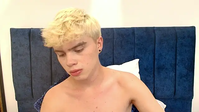 Chat +18 de Ian_Stone ao vivo