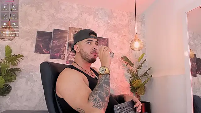 Chat +18 de Nate_franco ao vivo
