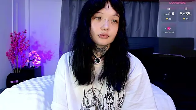Lein_Bone Adlı Modelin Canlı XXX Sohbeti