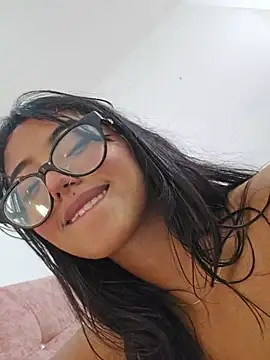 Yulia_Mercier_'s Live XXX Chat
