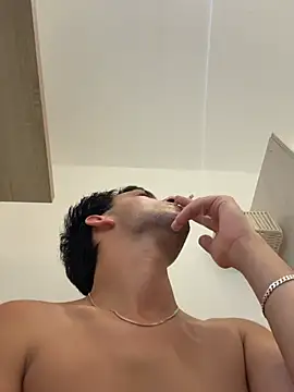 Gipsyboysteve Chat XXX in diretta