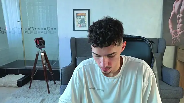 Chat XXX ao vivo de KaydenDrew