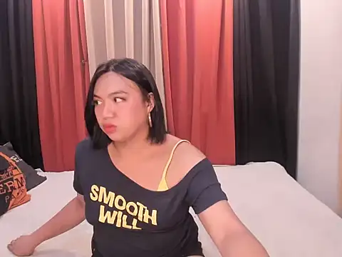 הופעת וובקאם של AsianHotPrecious