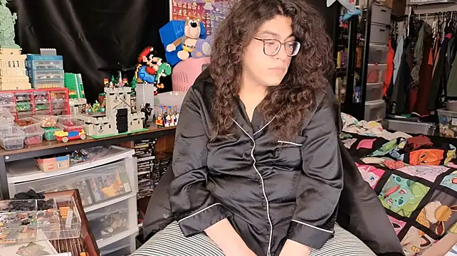Chat XXX en directo de ShinyCherub