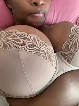 Chat XXX ao vivo de Blackpinkylips2025