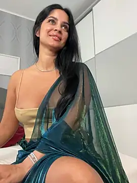_adelle XXX чат на живо