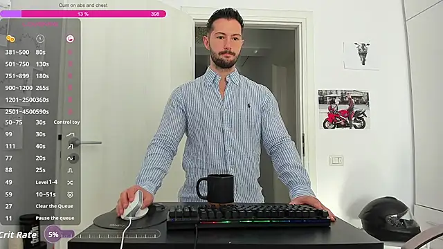 ZackFraserのライブXXXチャット