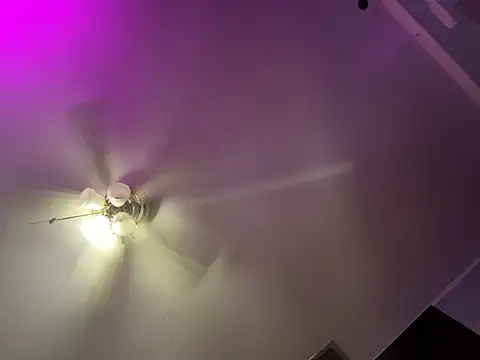 JayyTeaSweets' Webcam Show