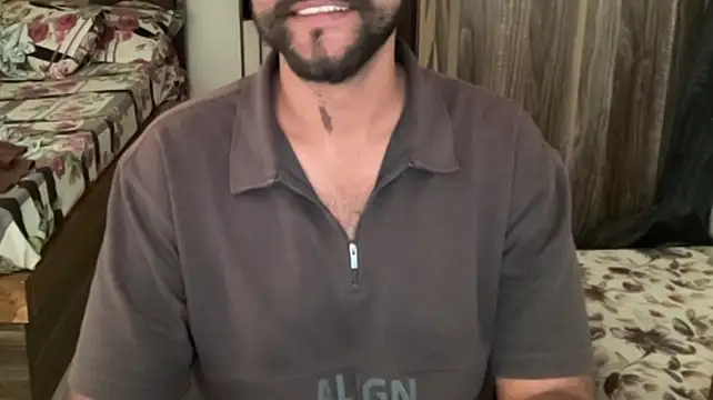 Chat XXX ao vivo de Mr_Raje
