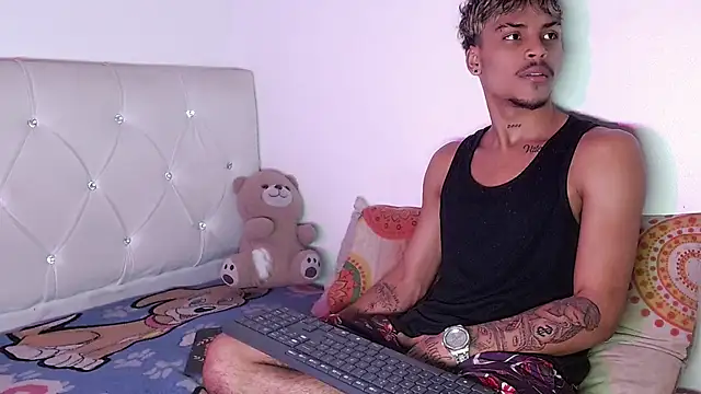 Chat XXX ao vivo de Angel_foxc13