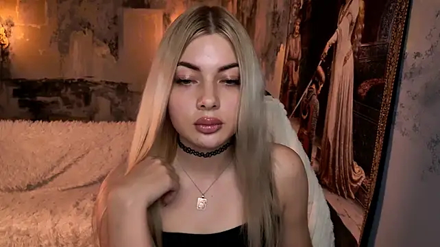 Chat +18 de HyileyClark ao vivo