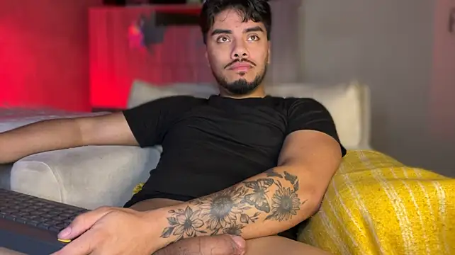 Chat +18 de kryzthian_Olrox ao vivo