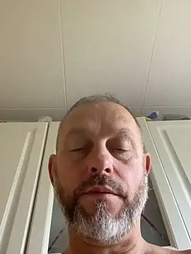 Chat XXX en directo de Frosl