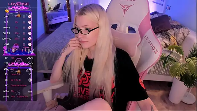AnyaTaylor_ – Live XXX-chat