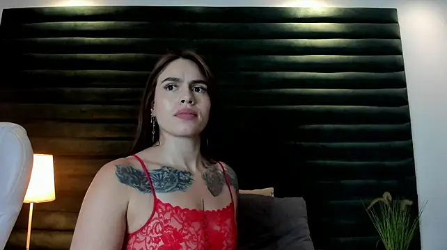 ValeryMontenegro Chat XXX live