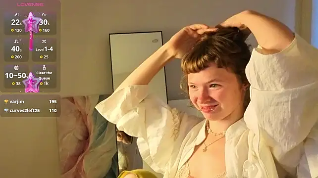 XXX chat uživo modela VioletDesiree