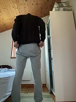 donkeyteam Adlı Modelin Canlı XXX Sohbeti
