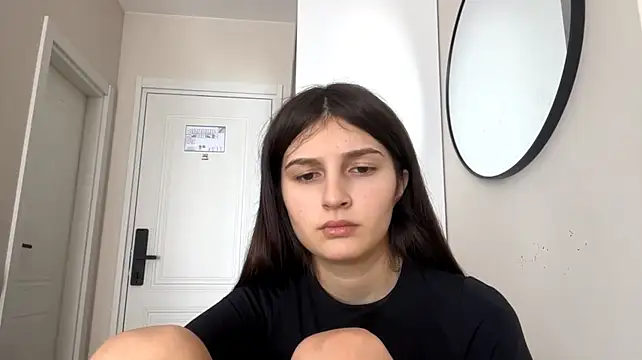 SpanishRooter's Live XXX Chat