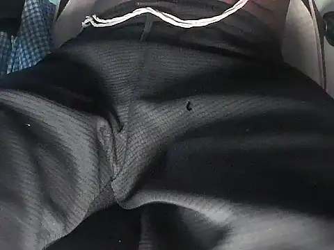 Živý XXX chat Precumking1