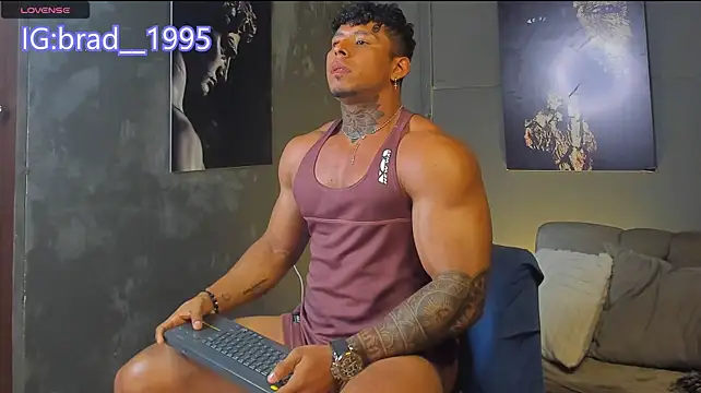 Czat XXX na żywo – bradley_smith
