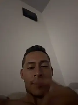Boy_hot-'s Live XXX Chat