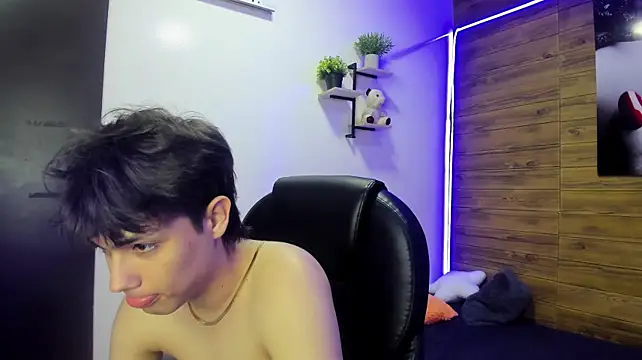 دردشة ivan_cooper الجنسية المباشرة