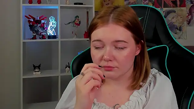 ElinaVale's Live XXX Chat