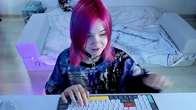 Hikkacat élő XXX-chatje