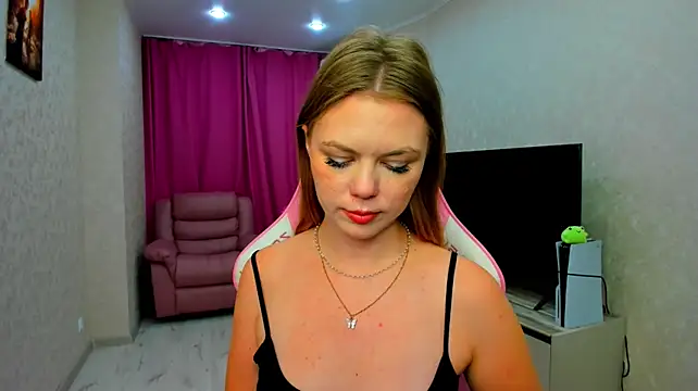 Strawberrye Chat XXX in diretta
