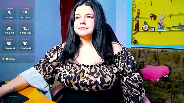 Linasexy777 Adlı Modelin Canlı XXX Sohbeti