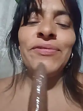 ivilondon Adlı Modelin Canlı XXX Sohbeti
