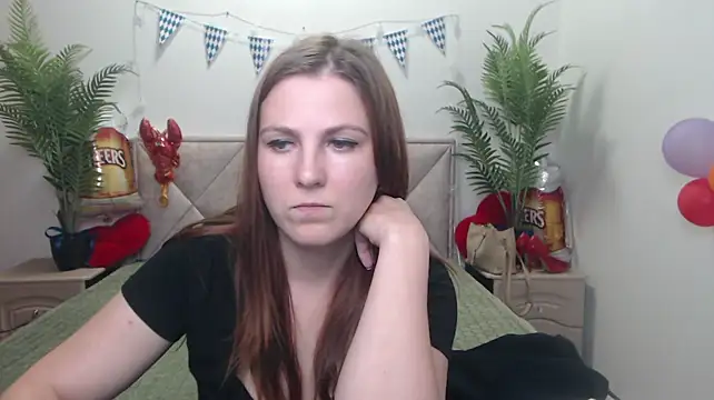 ElizabethGlow Live XXX-Chat